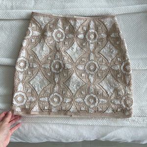 Express SKIRT size 4, never worn, new with tags!